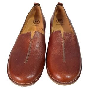 Rockport ladies slip on brown leather shoe size‎ 8M